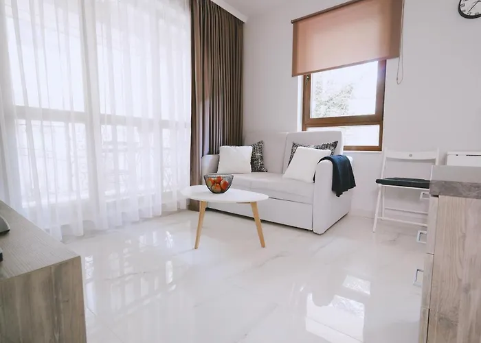 Centre - Two Bedroom アパート