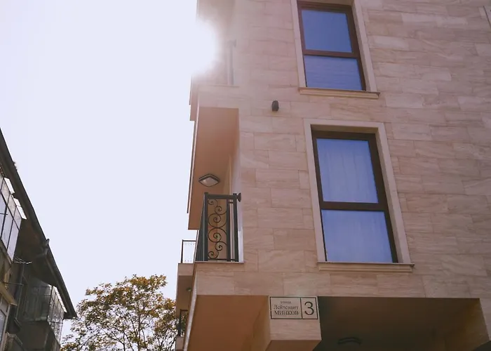 Centre - Two Bedroom アパート