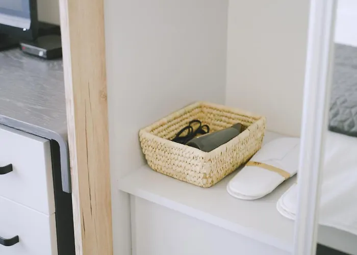 Centre - Two Bedroom וארנה